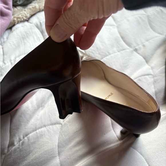 Christian Louboutin Brown Leather Flats Timeless Design - Picture 12 of 12
